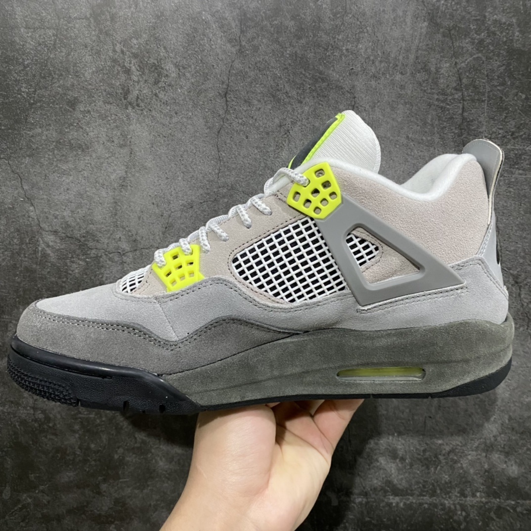Jordan Sneakers SH528210