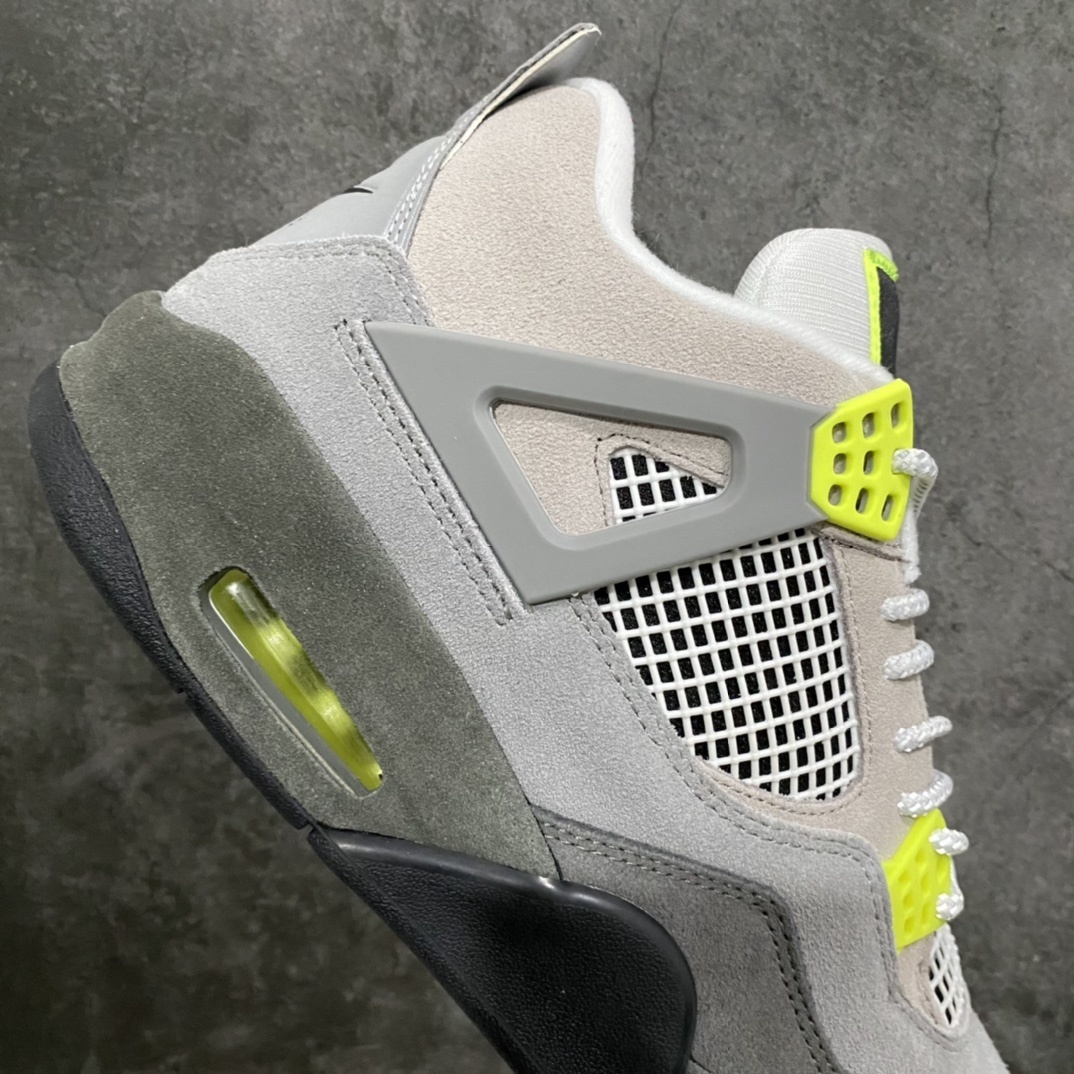 Jordan Sneakers SH528210