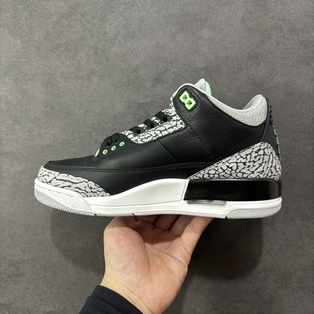 Jordan Sneakers SH528254
