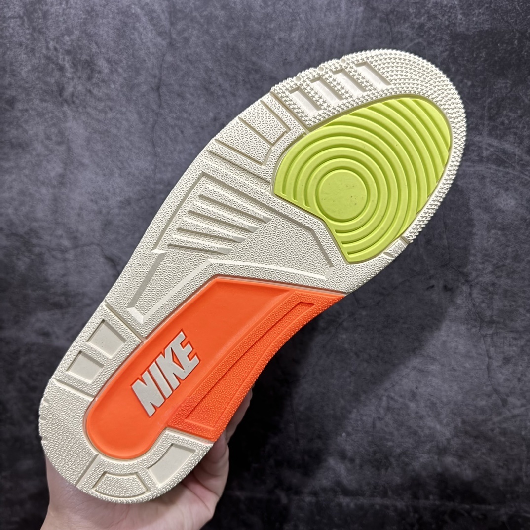 Jordan Sneakers SH528285