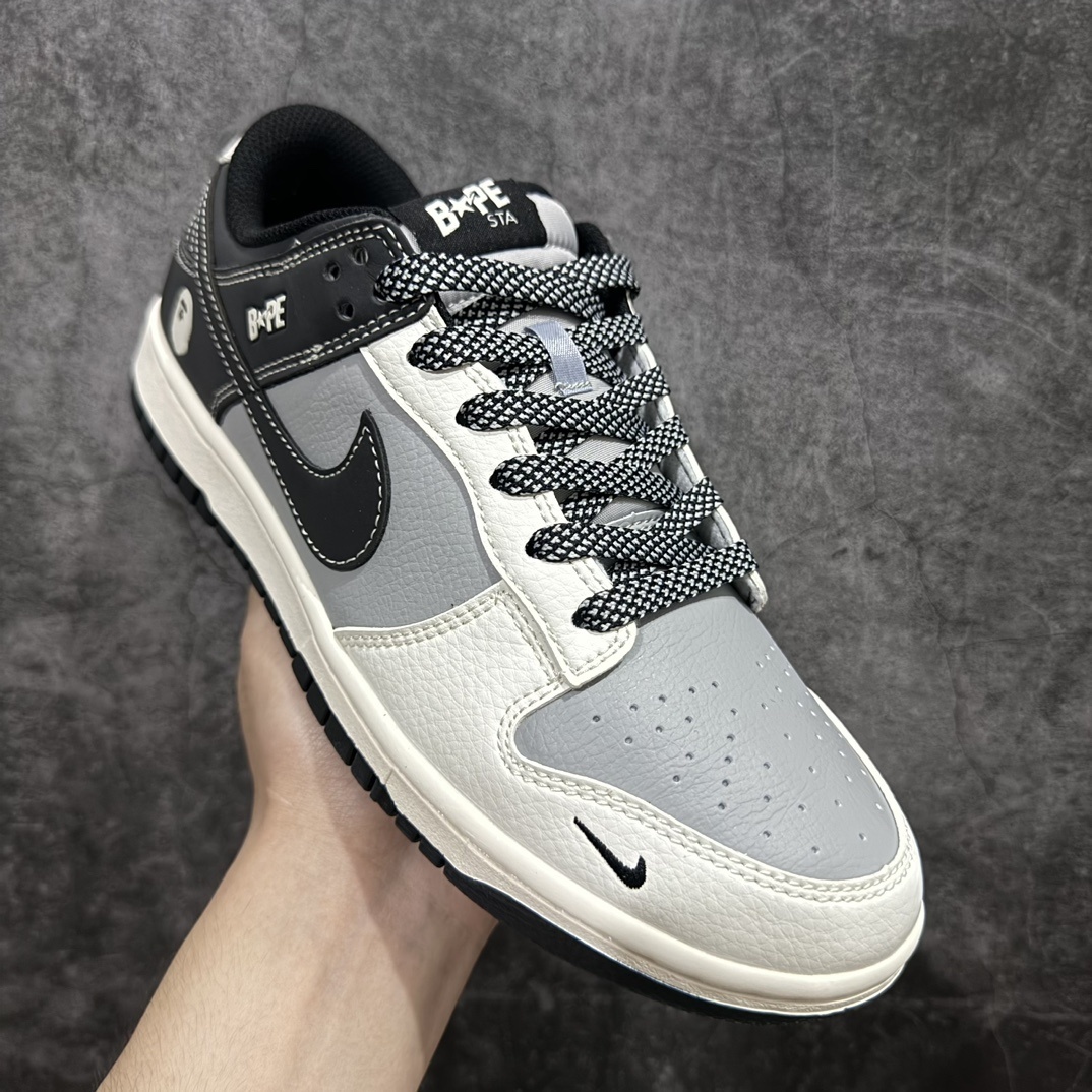 Nike Dunk Sneakers SH528384