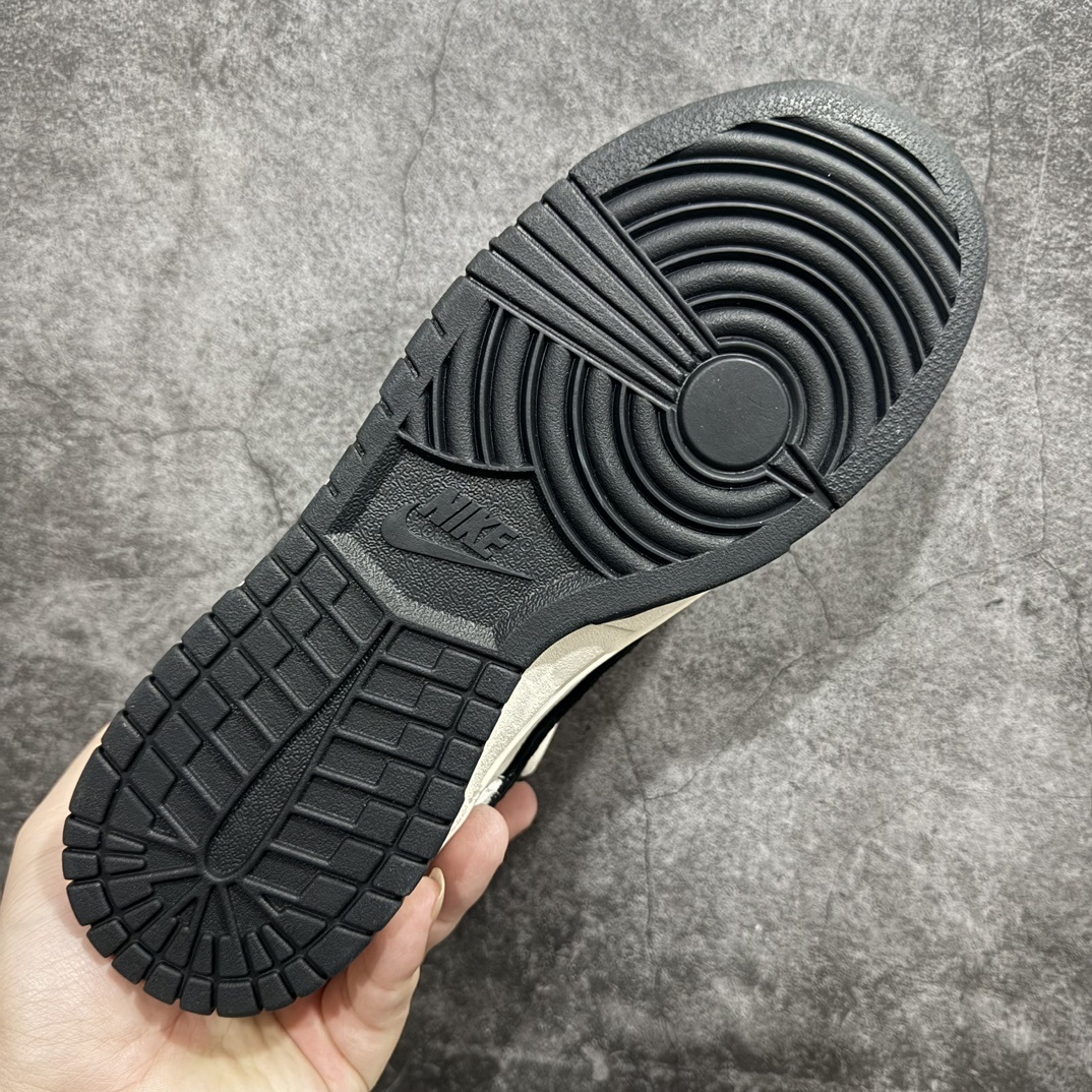 Nike Dunk Sneakers SH528385