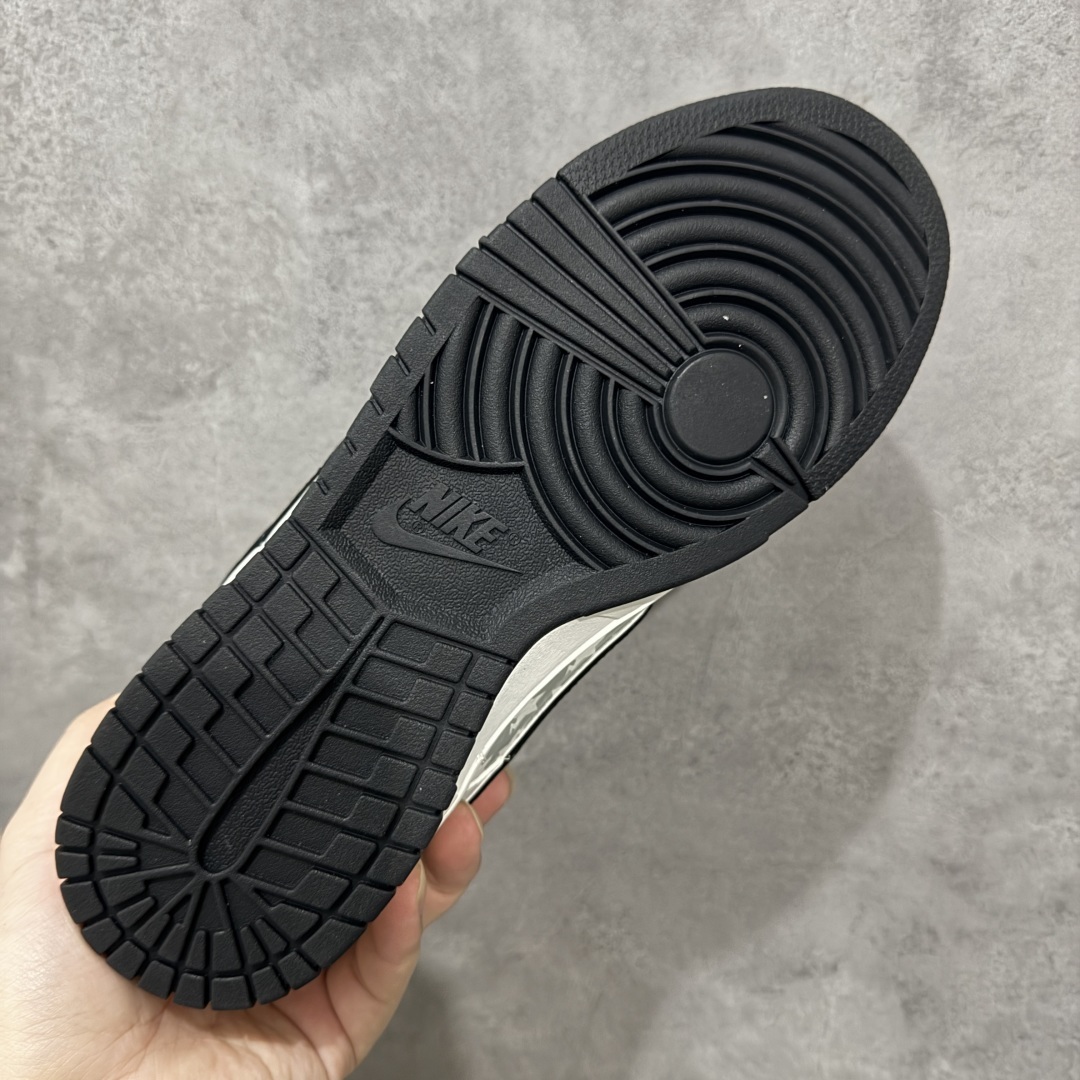 Nike Dunk Sneakers SH528361