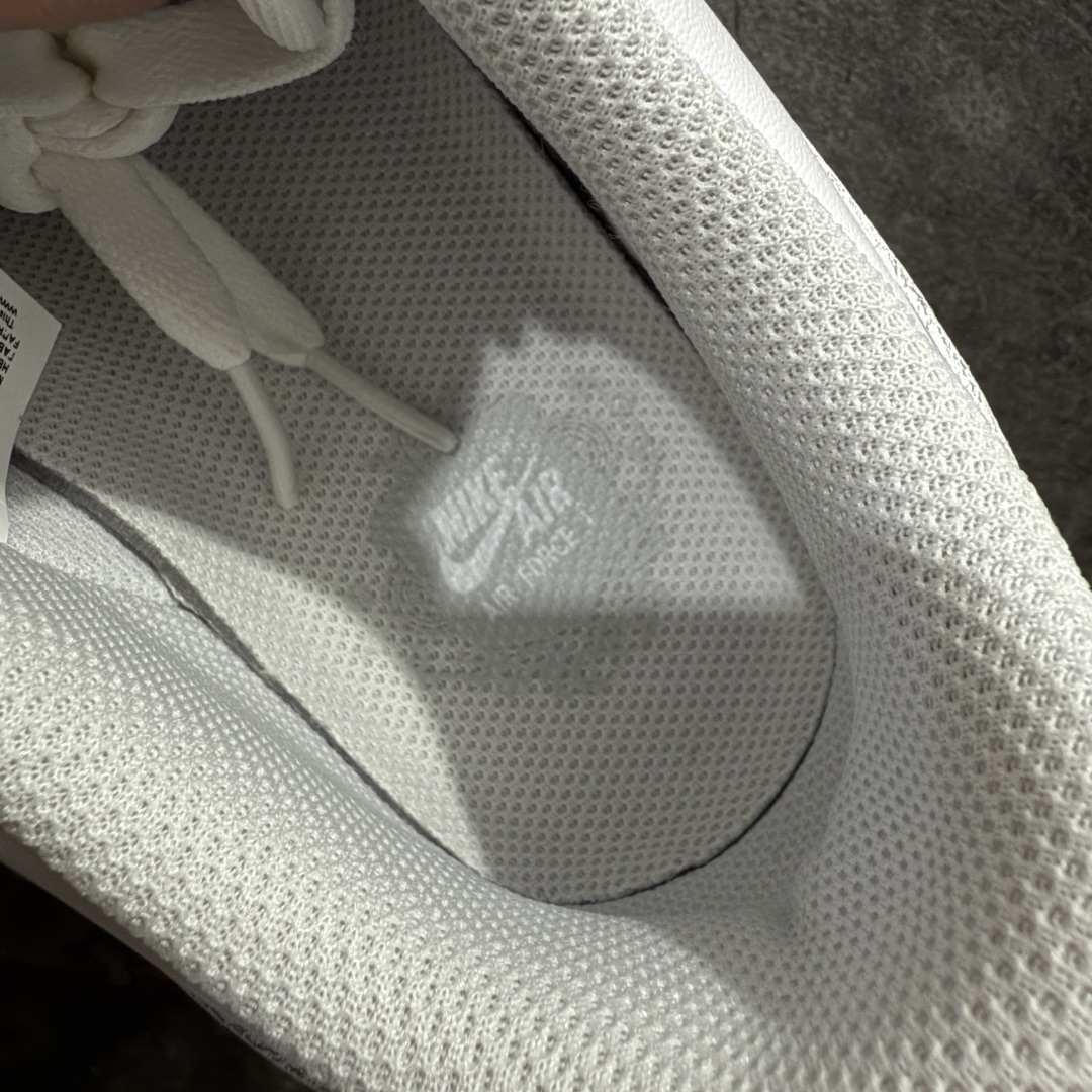 Nike Sneakers T538011