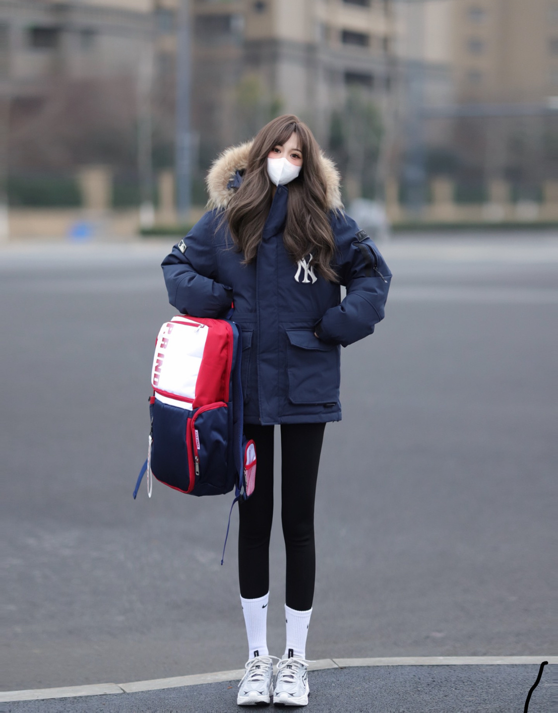 两色毛领羽绒服-麻 886007
