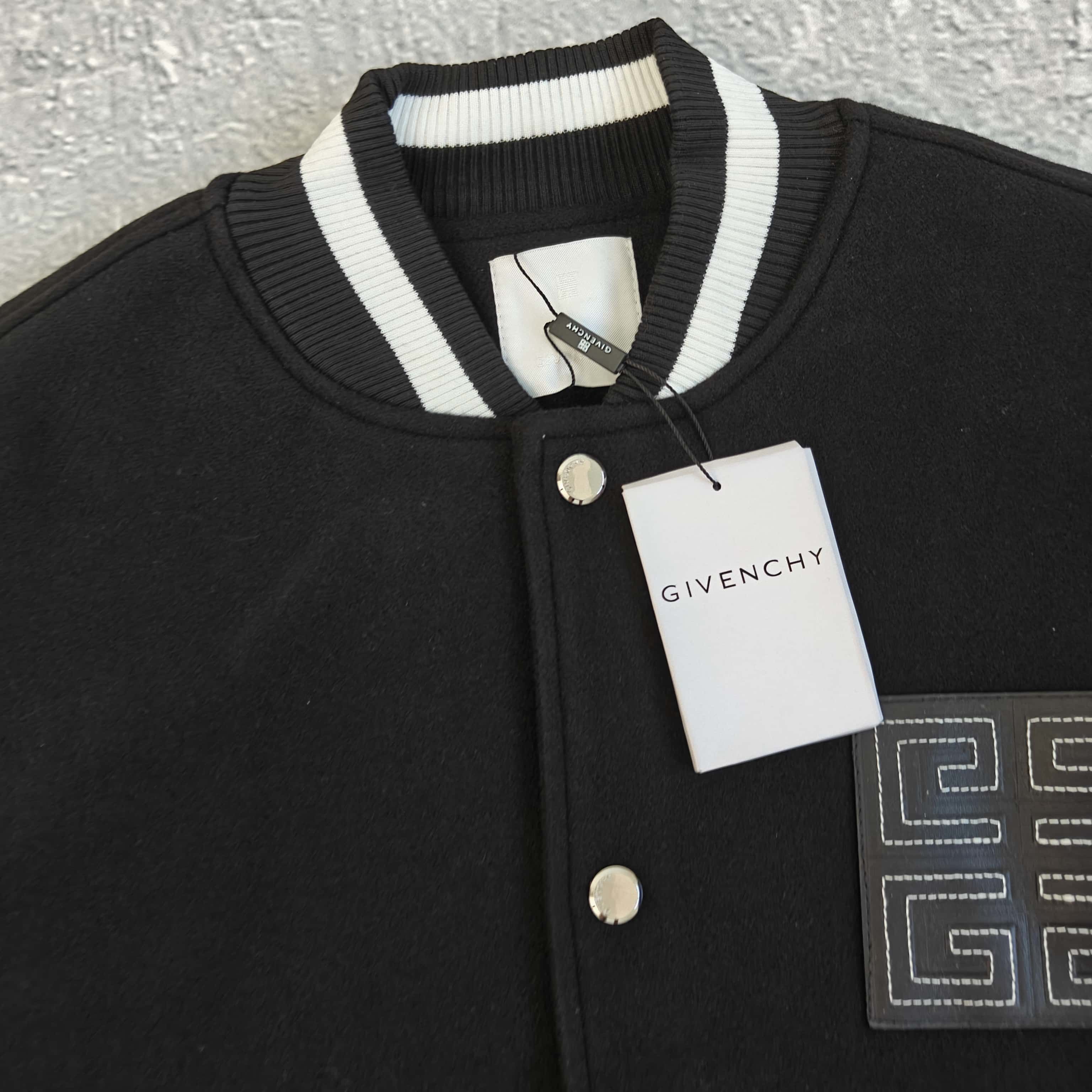 黑色拼接棒球服夹克外套 - 记 528837（ZN）