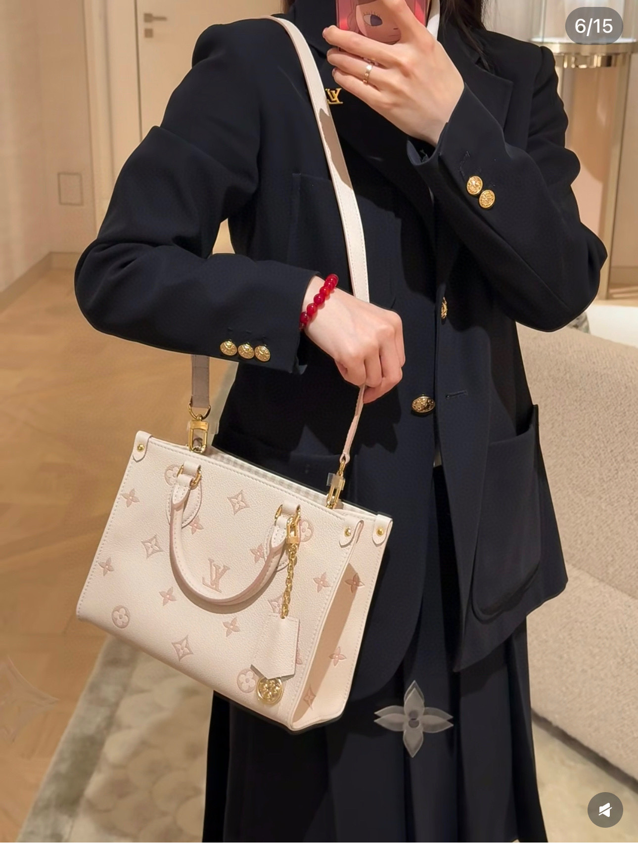 Louis Vuitton Bag BG868019