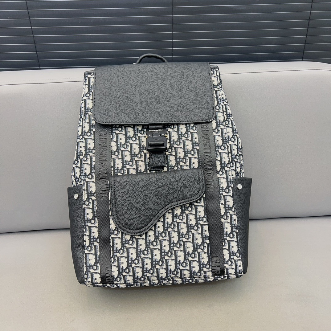 Dior Bag BG868045